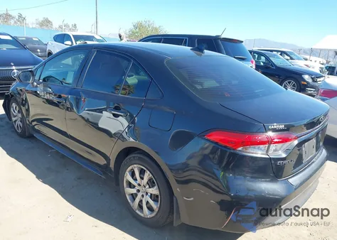 2020 Toyota Corolla Le z USA, uszkodzony, nr VIN JTDEPRAE2LJ078651